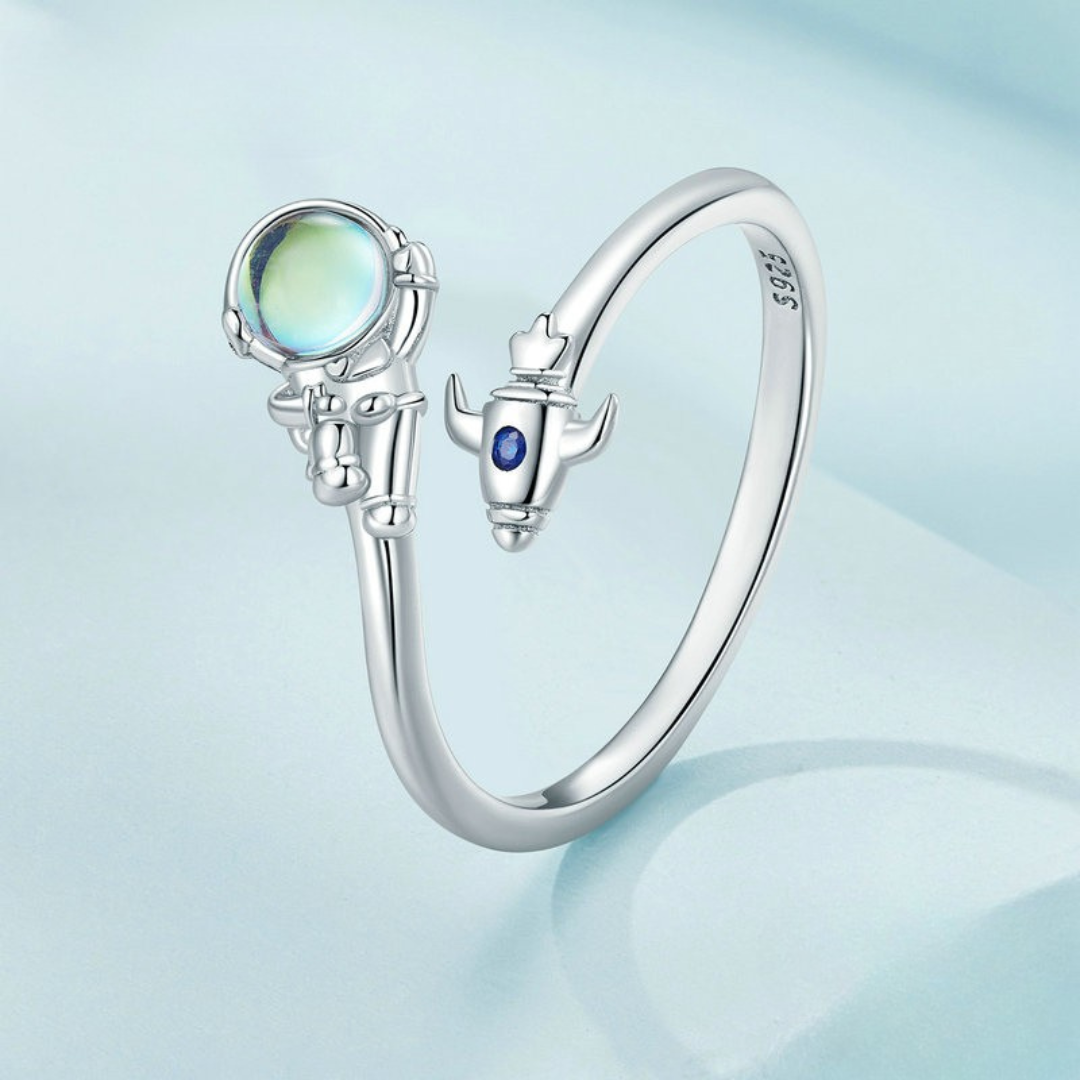 Anel Astronauta e Foguete em prata 925