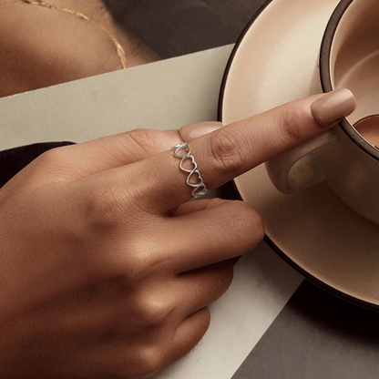 Anel Corações Vazados – Prata 925