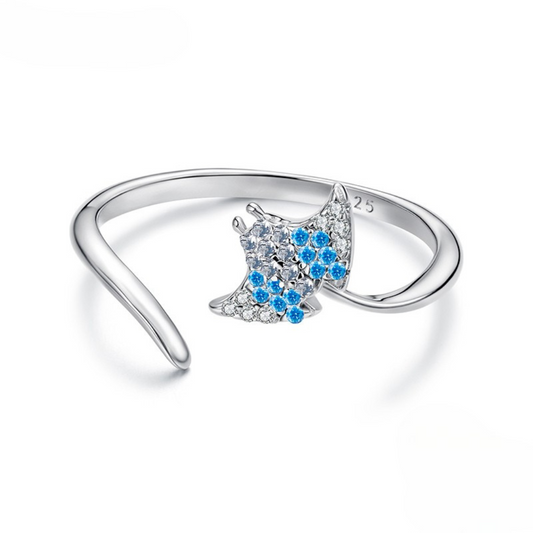 Anel Manta Peixe com Zircônia Azul em prata 925