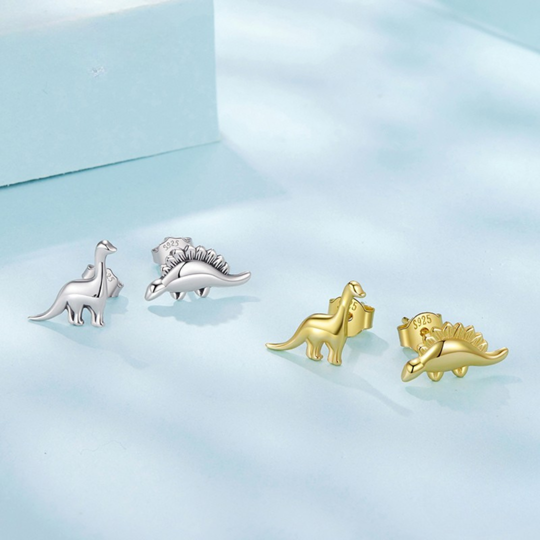 Brinco Dinossauro em prata 925